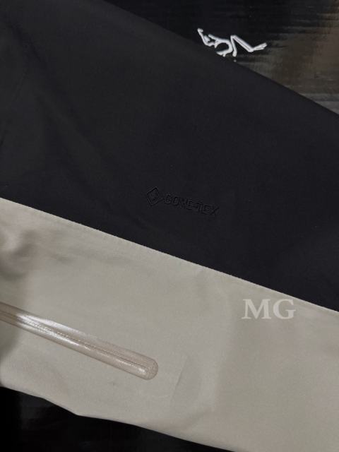 N100p-X3L GORE-TEX Pro Waterproof Jacket