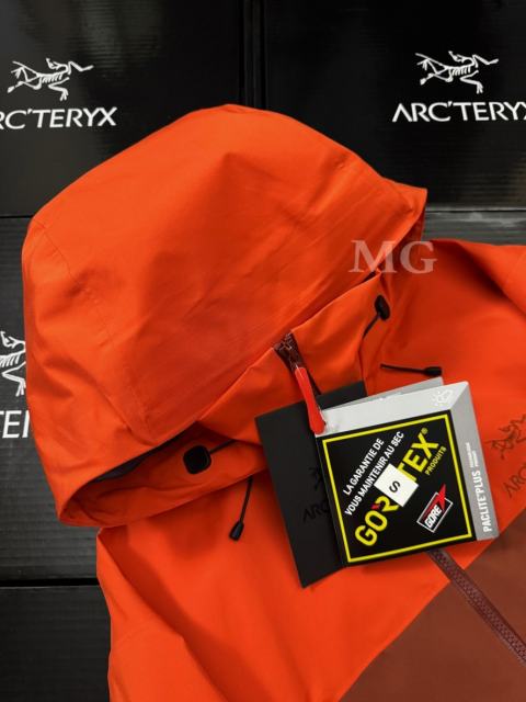 N100p-X3L GORE-TEX Pro Waterproof Jacket