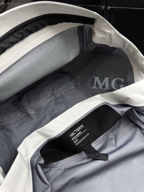 N100p-X3L GORE-TEX Pro Waterproof Jacket