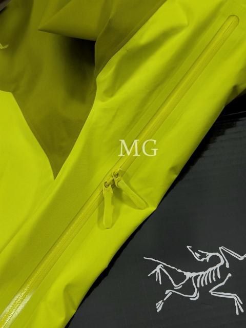 N100p-X3L GORE-TEX Pro Waterproof Jacket