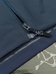 A Acrople Stand Collar Windproof Jacket