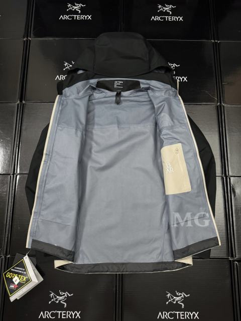 N100p-X3L GORE-TEX Pro Waterproof Jacket