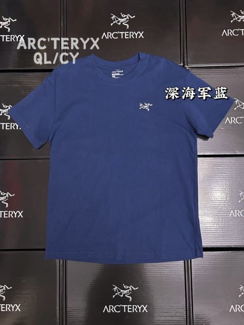 A Embroidered Logo Basic T-Shirt