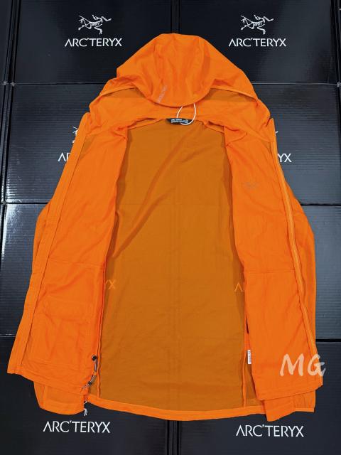 A Incendo Airshell Hoody - Ultra-Lightweight Wind & Water Resistant Sun Protection Jacket