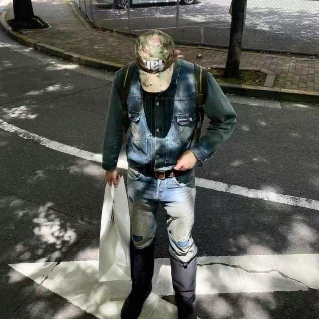 ERD Gradient Washed Denim Jacket Two-Tone Distressed Trucker Coat