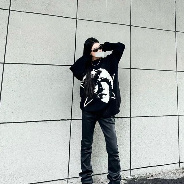 ERD Portrait Jacquard Knit Sweater Black Minimalist Face Graphic Pullover