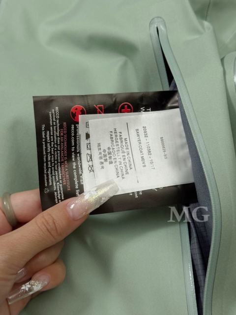 N100p-X3L GORE-TEX Pro Waterproof Jacket