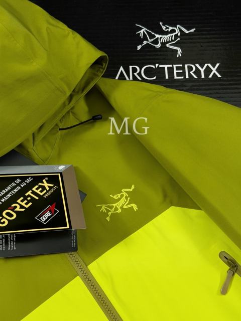 N100p-X3L GORE-TEX Pro Waterproof Jacket