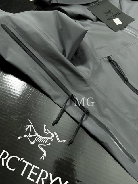 Alpha LT GORE-TEX Waterproof Jacket
