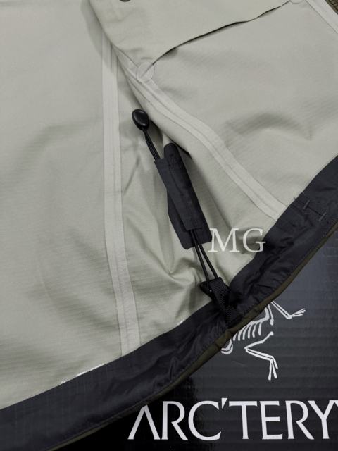 Alpha LT GORE-TEX Waterproof Jacket