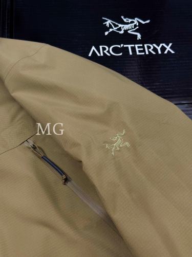 Alpha LT GORE-TEX Waterproof Jacket