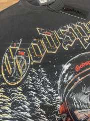 Vintage snow skiing skeleton distressed washed print T-shirt 29051358
