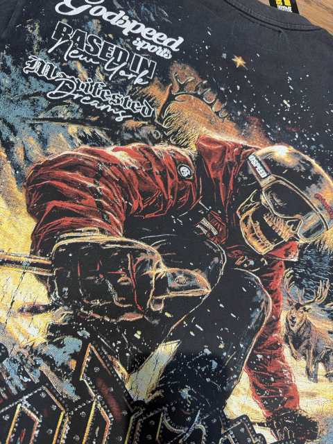 Vintage snow skiing skeleton distressed washed print T-shirt 29051358