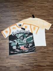 Beach Skeleton Couple Sunset Black and Yellow Distressed Short-sleeved T-shirt 29052437