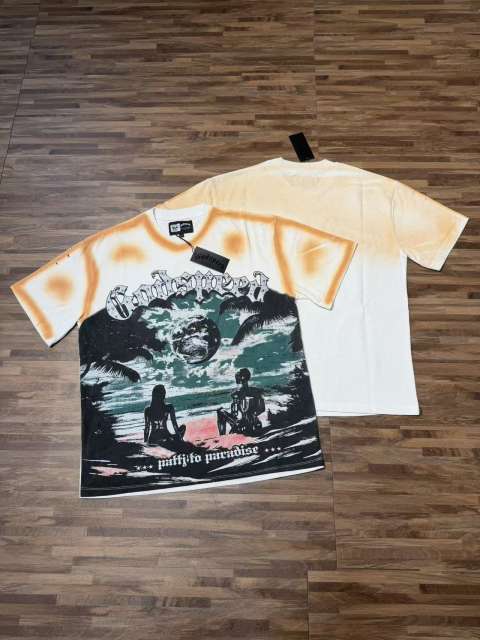 Beach Skeleton Couple Sunset Black and Yellow Distressed Short-sleeved T-shirt 29052437