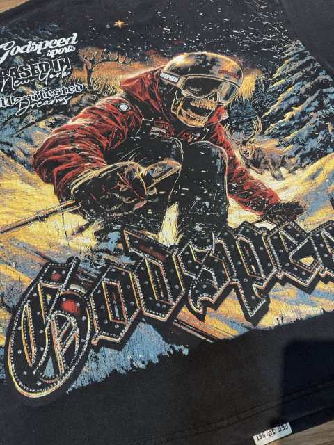 Vintage snow skiing skeleton distressed washed print T-shirt 29051358