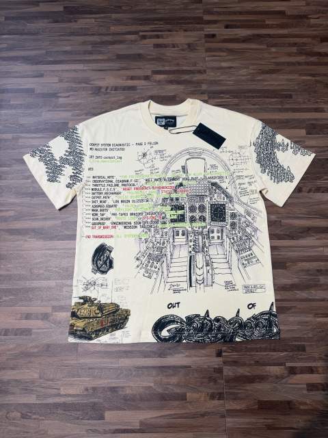 Military fighter tank beige short-sleeved T-shirt  29047434