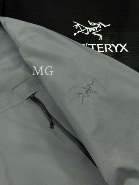 Alpha LT GORE-TEX Waterproof Jacket