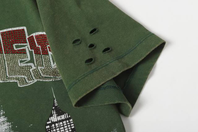 Bulldog New York City Black and Green Distressed Short-Sleeve T-Shirt 29052378