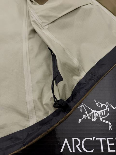 Alpha LT GORE-TEX Waterproof Jacket