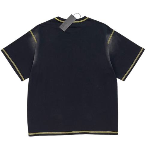 Satoshi Nakamoto Color Contrast Stitching Layered T-shirt