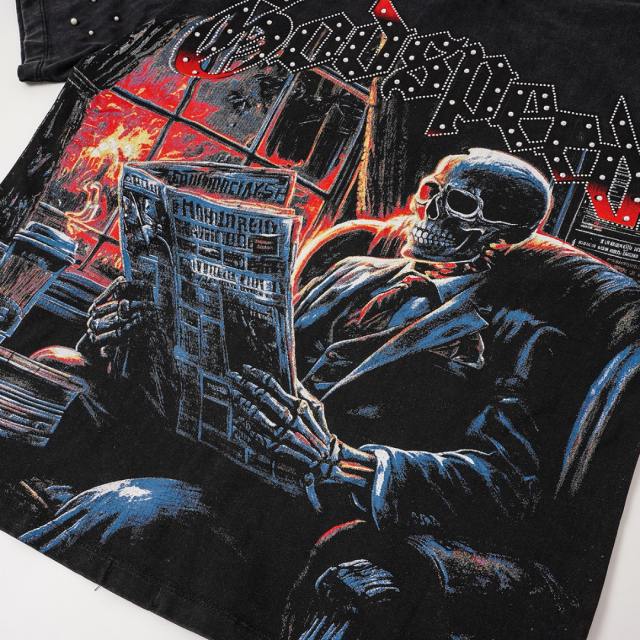 Dark skeleton print vintage-style T-shirt with a worn-out look 29033292