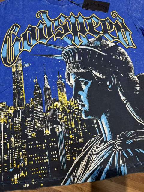 Blue New York night scene with Statue of Liberty vintage washed T-shirt 29035099