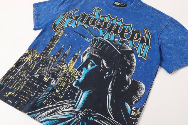 Blue New York night scene with Statue of Liberty vintage washed T-shirt 29035099