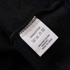 Space astronauts wear old washed short-sleeved shirts 29033227