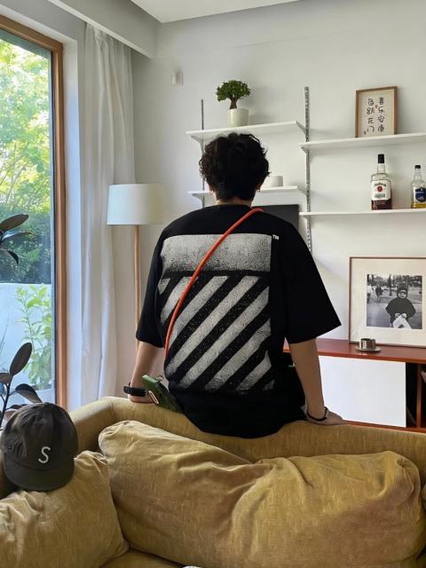 1:1 Top Quality OW Blurry Arrow Print Tee