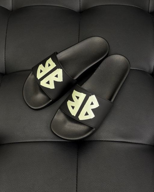 1:1 Quality BLCG White Strap Black Footbed Logo Pool Slides