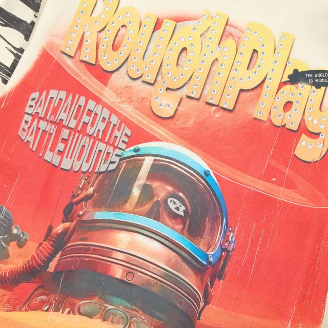 Washed Cream Streetwear with Astronaut Mars Print & Roughplay Logo Long Sleeve T-Shirt 29069115