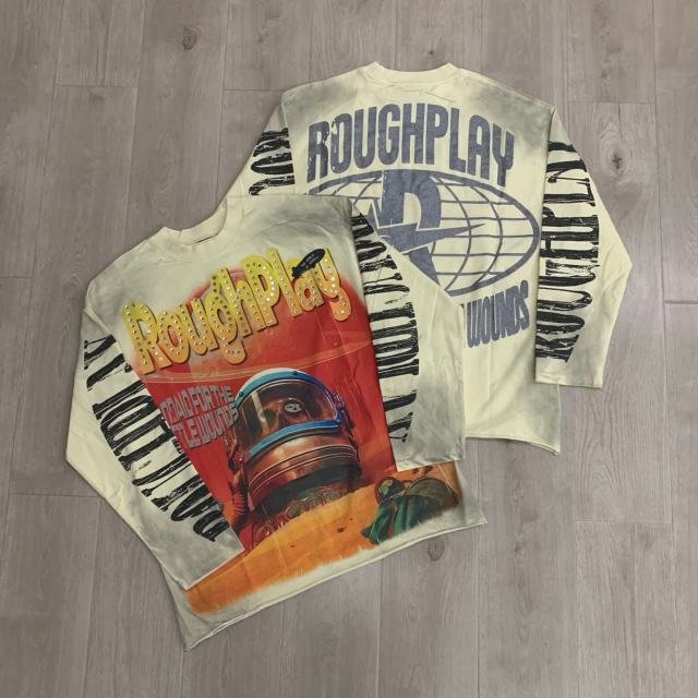 Washed Cream Streetwear with Astronaut Mars Print & Roughplay Logo Long Sleeve T-Shirt 29069115