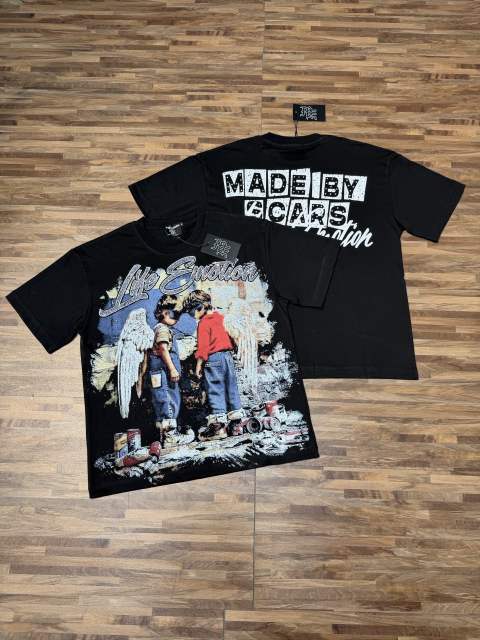 Street graffiti featuring twin angel children, in silver shimmer diamond-like style T-shirt 2 colors 29066636