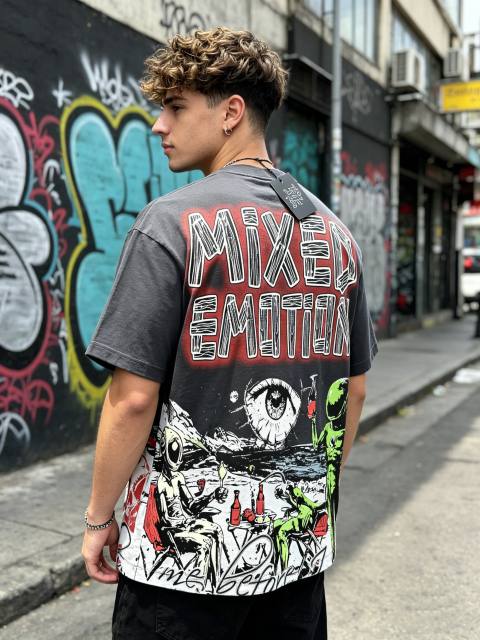 American-style sci-fi themed light luxury short-sleeved shirt 2 colors 29065659