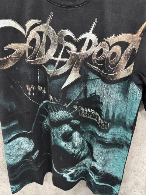 Vintage doomsday ruins submerged Statue of Liberty cracked slogan distressed T-shirt 29053411
