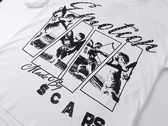Four-grid Cupid Film Rhinestone Print Tee 2 colors 29105634