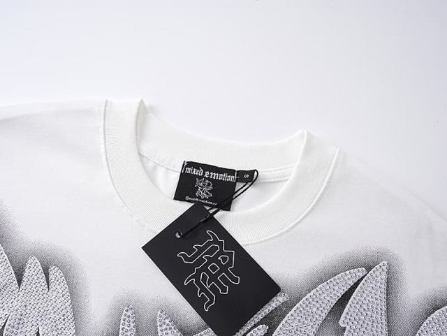 Dove Angel Gradient Rhinestone Print Washed Tee 2 colors 29105639