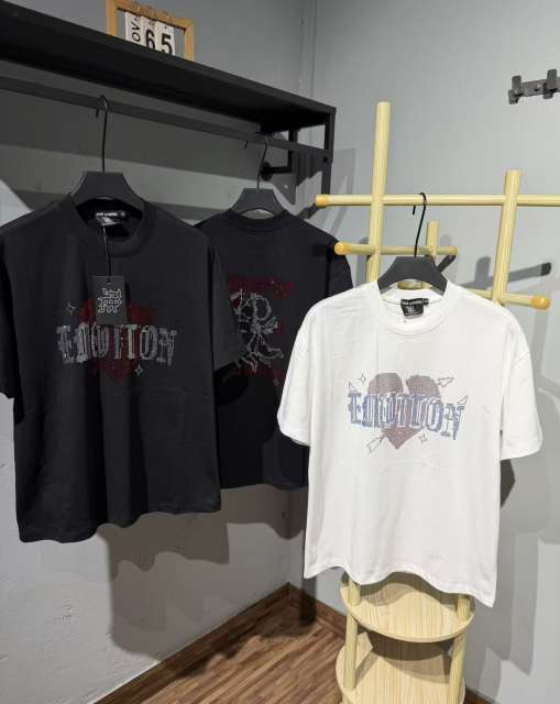 American-style sweet and cool love theme light luxury daily commuting shirt 2 colors 29064996