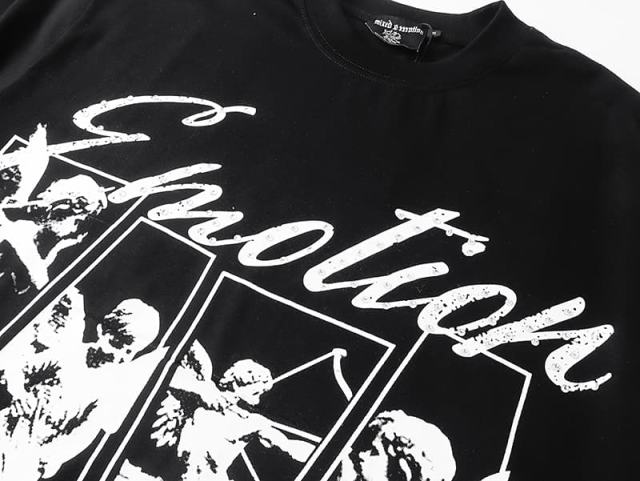 Four-grid Cupid Film Rhinestone Print Tee 2 colors 29105634