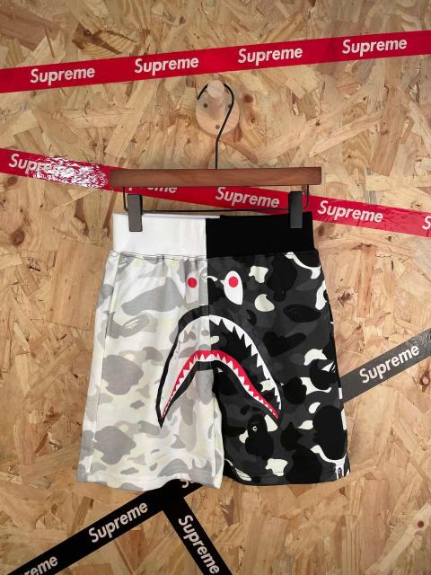 bape Black&White Full Print Luminous Shark Heavyweight Shorts 29060707