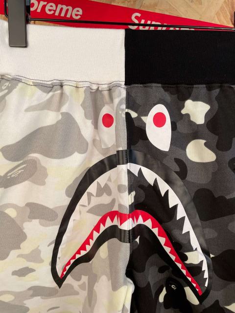 bape Black&White Full Print Luminous Shark Heavyweight Shorts 29060707