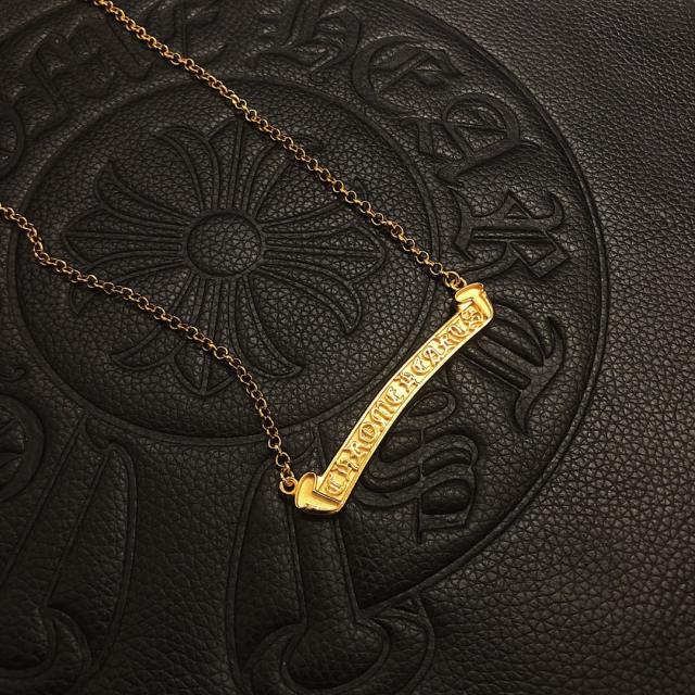 CH 22K Gold Scroll Bar Nameplate Choker Necklace
