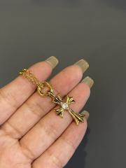 CH 22K Gold Single Diamond Cross Twist Chain Necklace