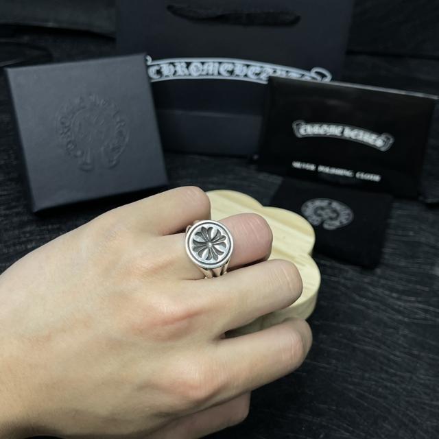 CH Silver Mini Oval Cross Flower Signet Ring