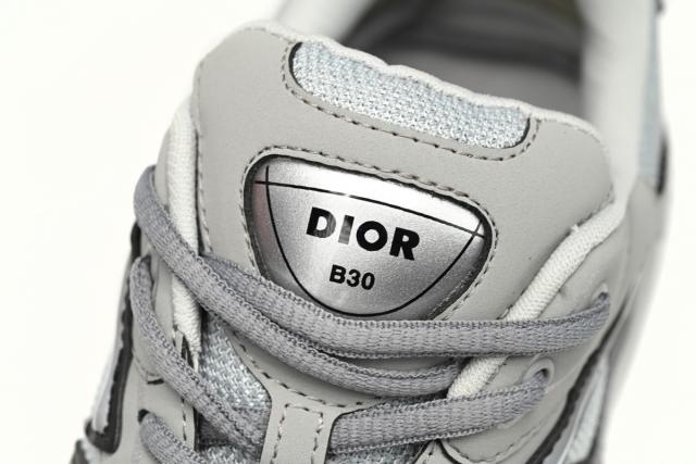 D Gray 3SN279ZRD_H868