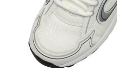 D White 3SN279ZND_H000