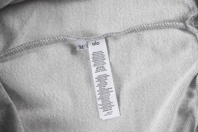 Metal Logo On Chest Solid Color Hoodie 5 colors 29115035