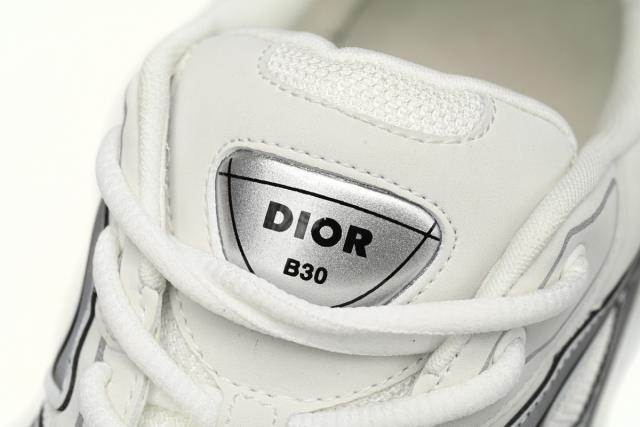 D White 3SN279ZND_H000