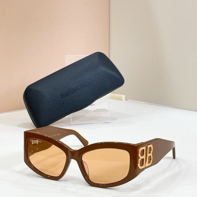BLCG Gold BB Logo Black Cat Eye Sunglasses